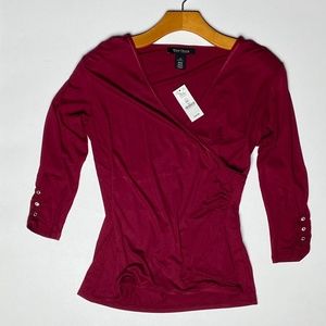 White House Black Market 3/4 Sleeve Surplice Tee